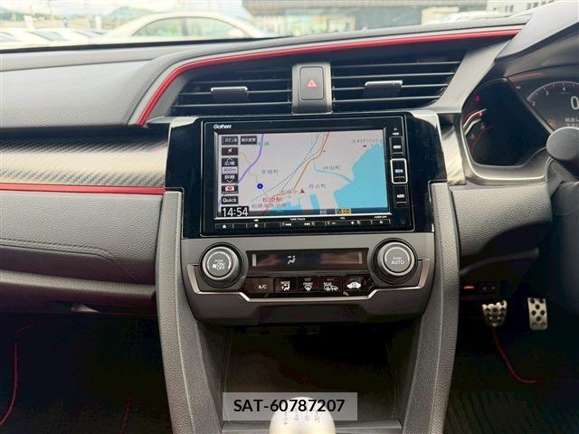 Honda CIVIC 2020-12 6275986-23