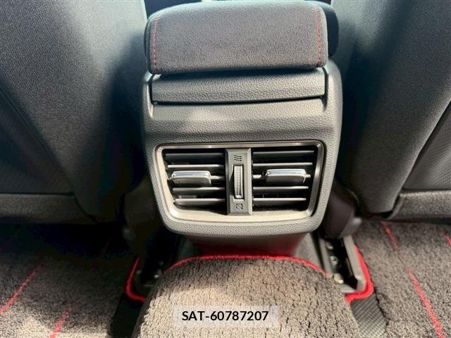 Honda CIVIC 2020-12 6275986-29