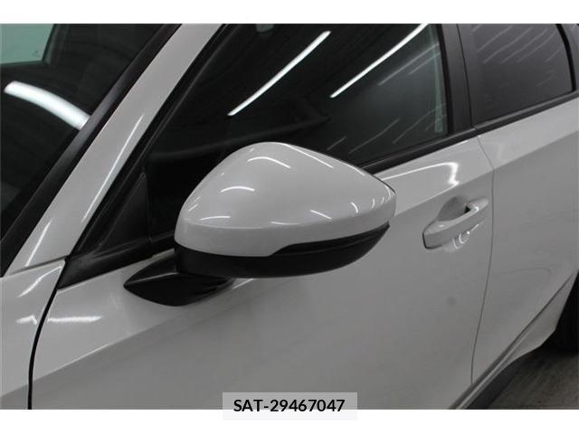 Honda CIVIC 2018-05 6303291-16