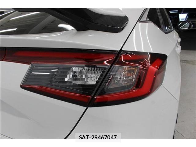 Honda CIVIC 2018-05 6303291-18