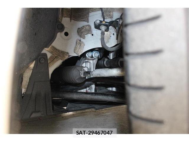 Honda CIVIC 2018-05 6303291-19
