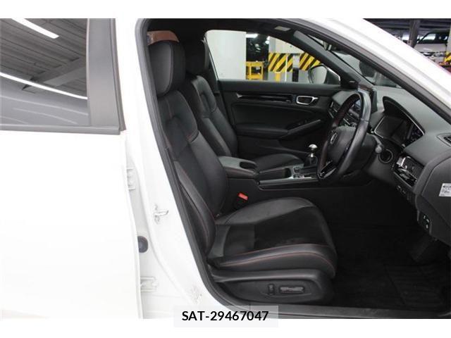 Honda CIVIC 2018-05 6303291-28