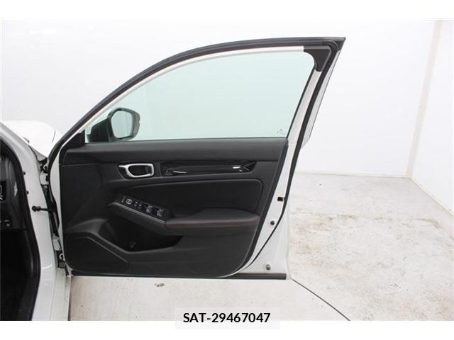 Honda CIVIC 2018-05 6303291-29