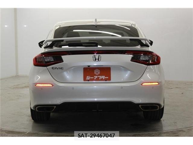 Honda CIVIC 2018-05 6303291-5