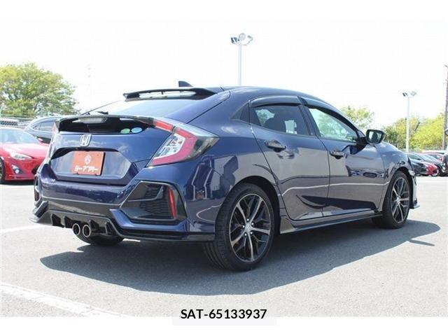 Honda CIVIC 2020-04 6496034-13