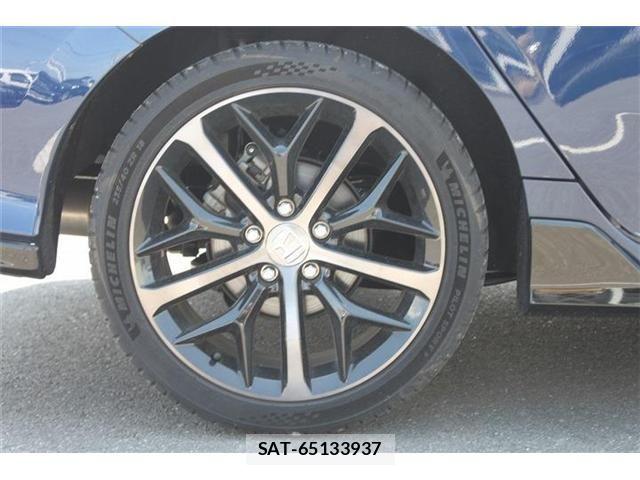 Honda CIVIC 2020-04 6496034-18