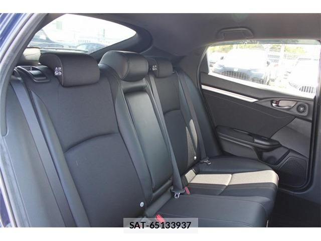 Honda CIVIC 2020-04 6496034-28