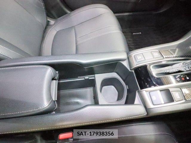 Honda CIVIC 2019-01 6496035-21