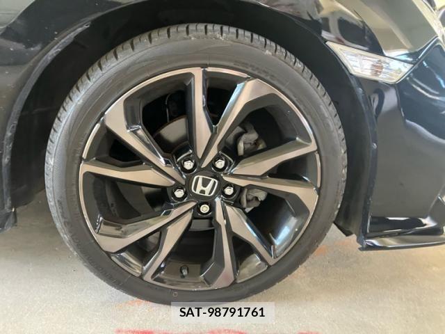 Honda CIVIC 2019-06 6544452-10