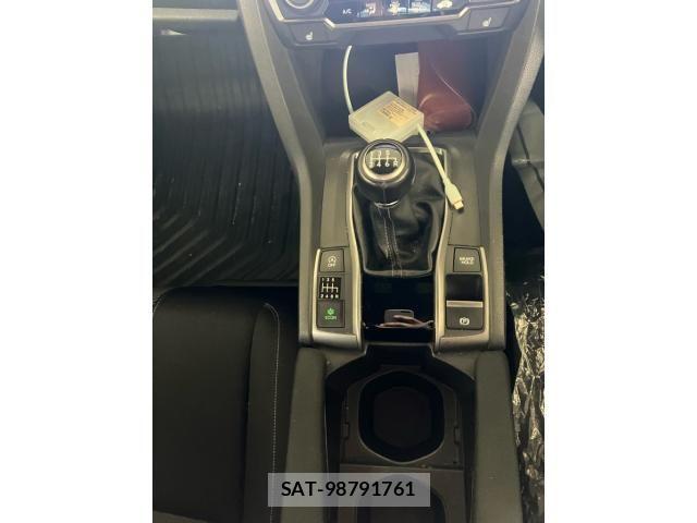 Honda CIVIC 2019-06 6544452-24