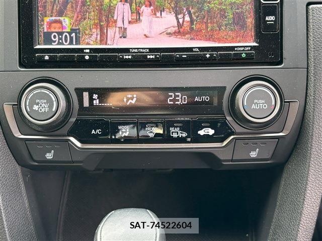 Honda CIVIC 2019-07 6611067-21