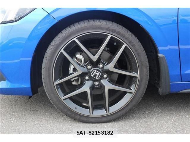 Honda CIVIC 2024-05 6611064-17