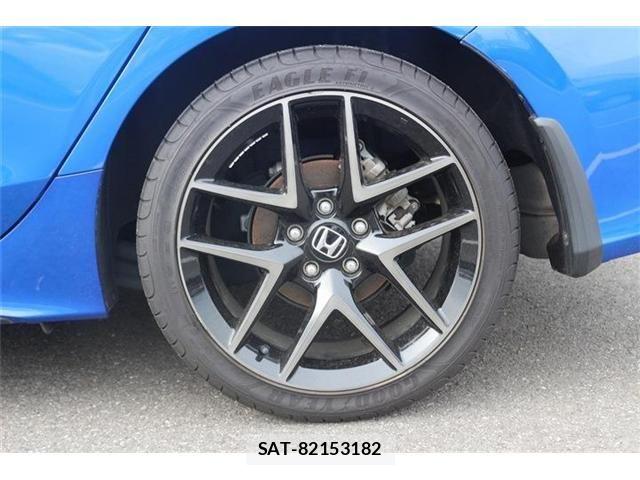 Honda CIVIC 2024-05 6611064-18