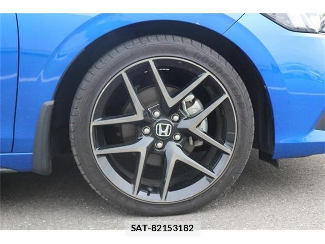 Honda CIVIC 2024-05 6611064-19
