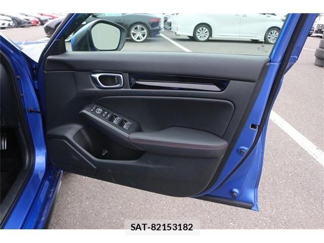 Honda CIVIC 2024-05 6611064-23