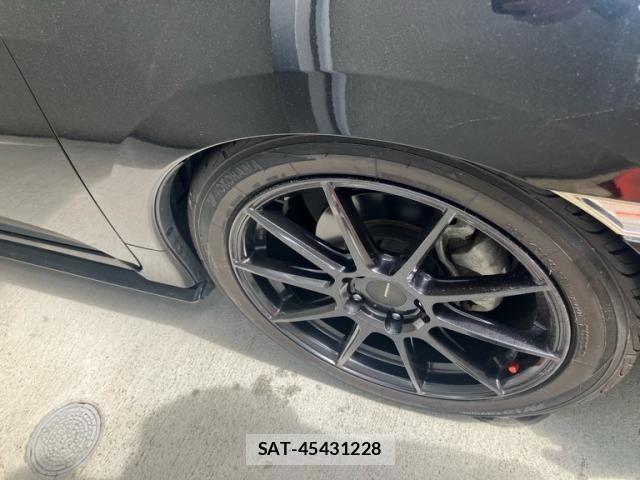 Honda CIVIC 2018-09 6670845-3