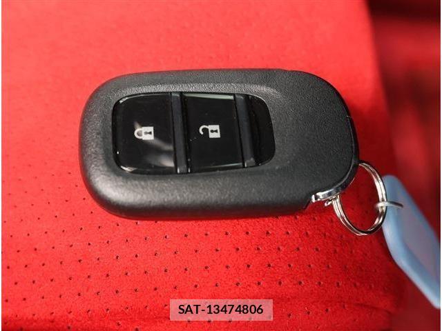 Honda CIVIC 2025-05 6670843-16