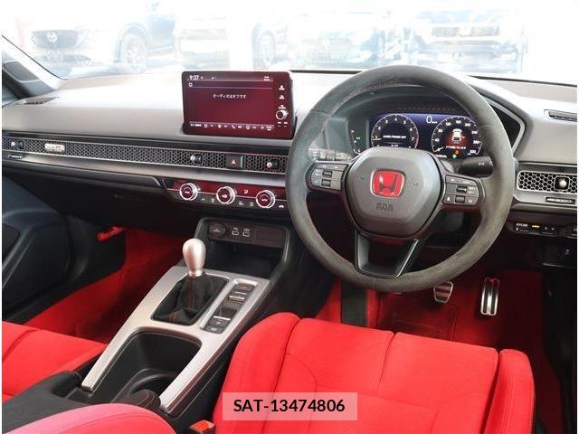 Honda CIVIC 2025-05 6670843-1