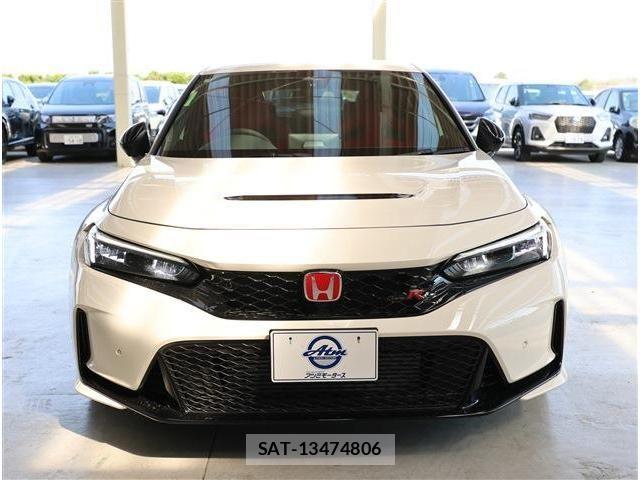 Honda CIVIC 2025-05 6670843-19