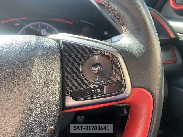 Honda CIVIC 2018-10 6675372-11