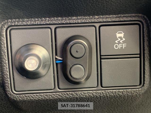 Honda CIVIC 2018-10 6675372-13
