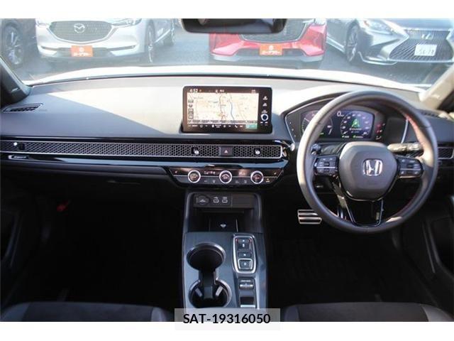Honda CIVIC 2023-09 6675374-21
