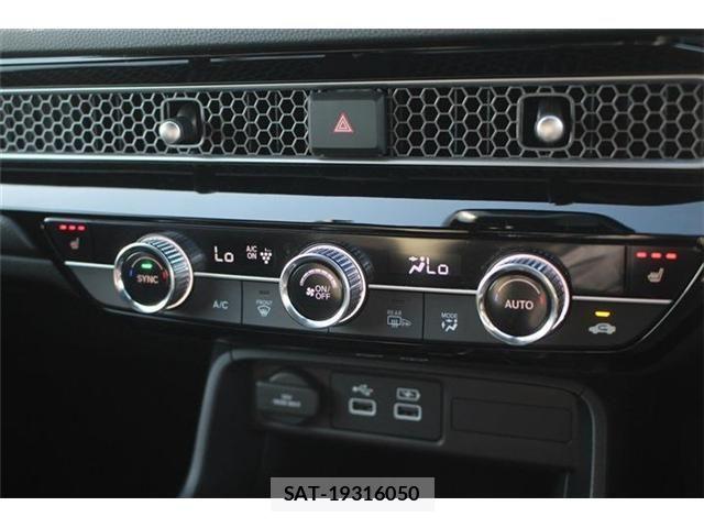Honda CIVIC 2023-09 6675374-24
