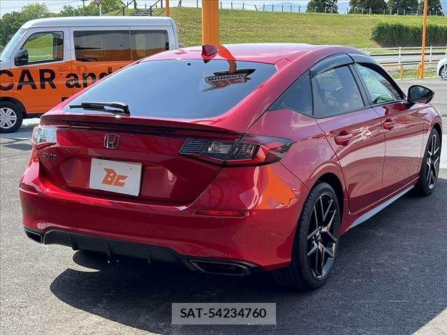 Honda CIVIC 2024-03 6675375-12
