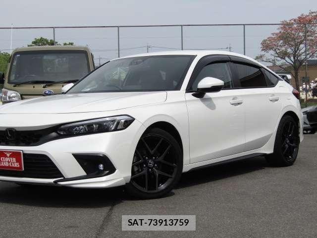 Honda CIVIC 2022-08 6675376-15