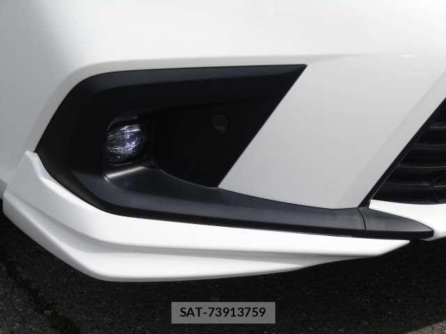 Honda CIVIC 2022-08 6675376-17