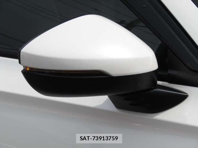 Honda CIVIC 2022-08 6675376-18
