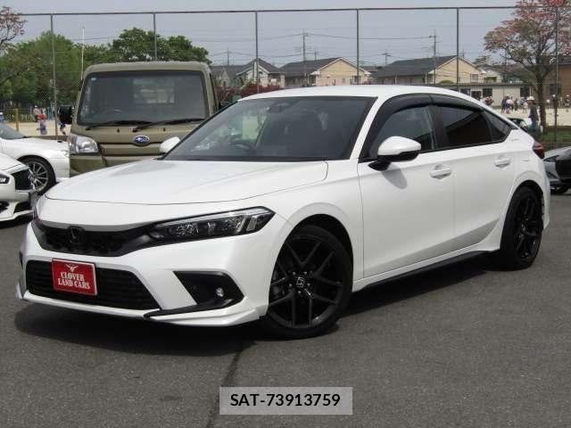 Honda CIVIC 2022-08 6675376-21