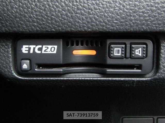 Honda CIVIC 2022-08 6675376-7