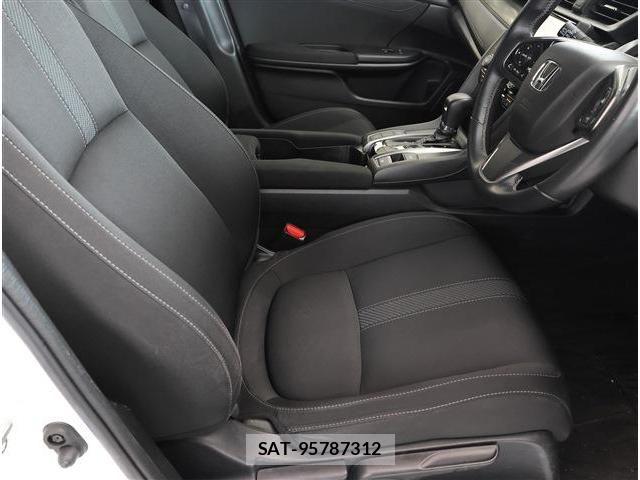 Honda CIVIC 2017-09 6675378-14