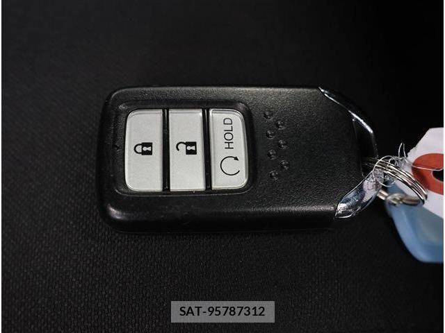 Honda CIVIC 2017-09 6675378-18
