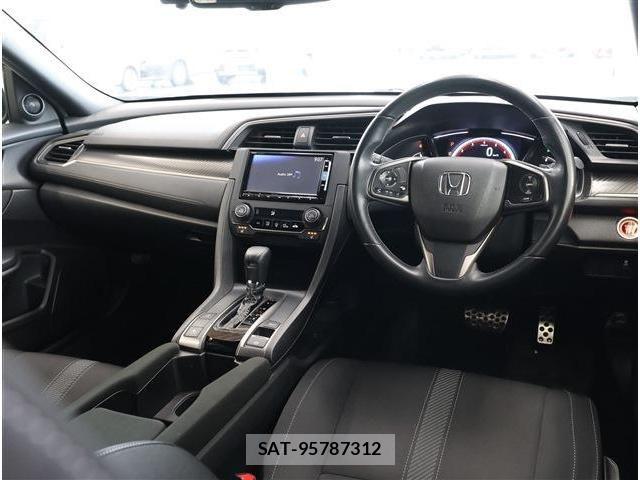 Honda CIVIC 2017-09 6675378-1