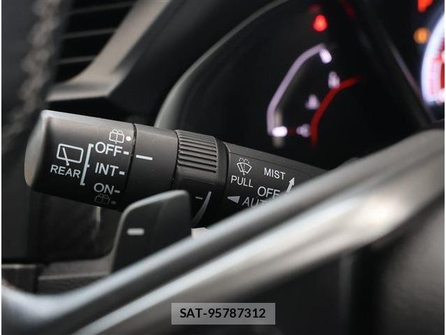 Honda CIVIC 2017-09 6675378-28