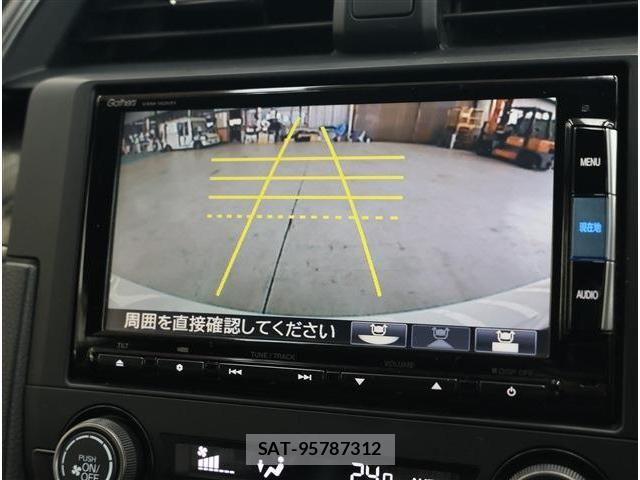 Honda CIVIC 2017-09 6675378-3