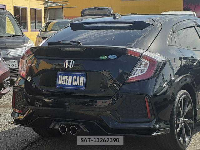 Honda CIVIC 2018-12 6682614-10