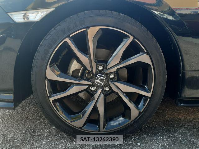 Honda CIVIC 2018-12 6682614-12