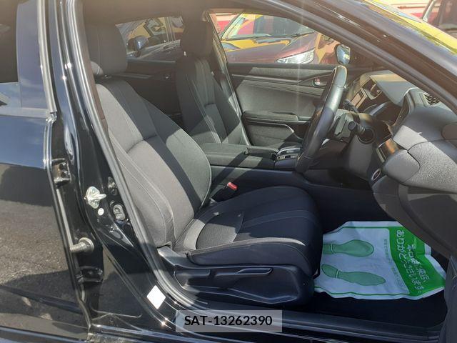 Honda CIVIC 2018-12 6682614-15