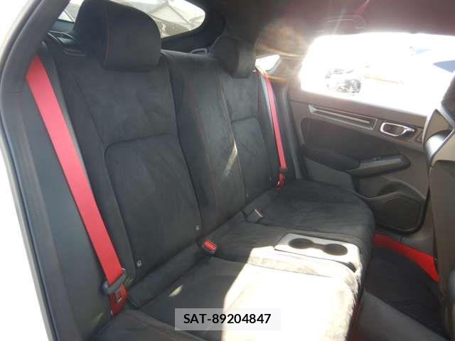 Honda CIVIC 2024-08 6690947-8