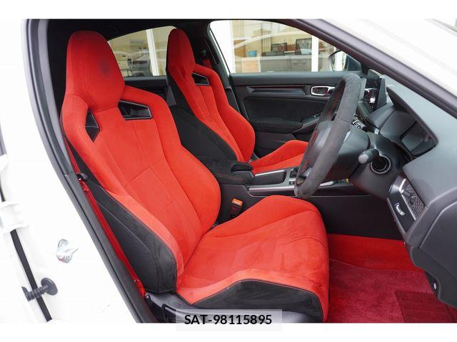 Honda CIVIC 2023-08 6690946-9