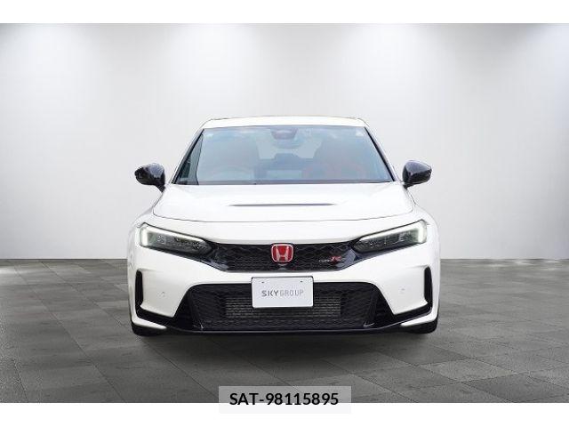 Honda CIVIC 2023-08 6690946-1