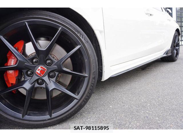 Honda CIVIC 2023-08 6690946-2