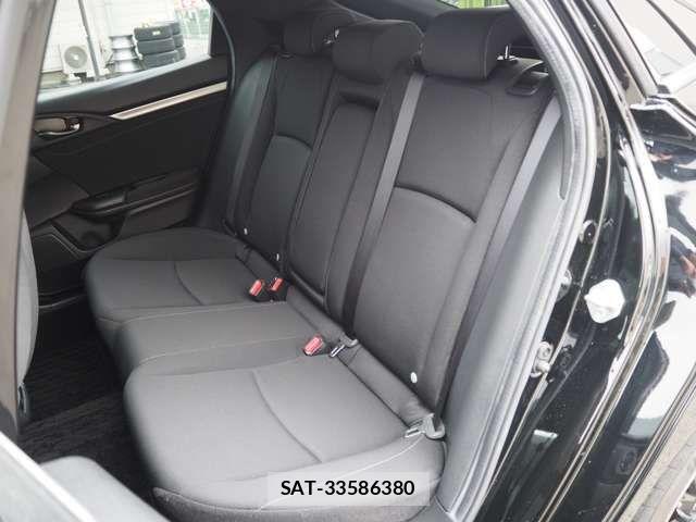 Honda CIVIC 2019-07 6715839-9