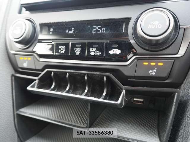 Honda CIVIC 2019-07 6715839-16