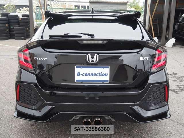 Honda CIVIC 2019-07 6715839-4