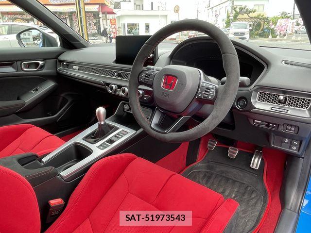 Honda CIVIC 2025-11 6751058-14
