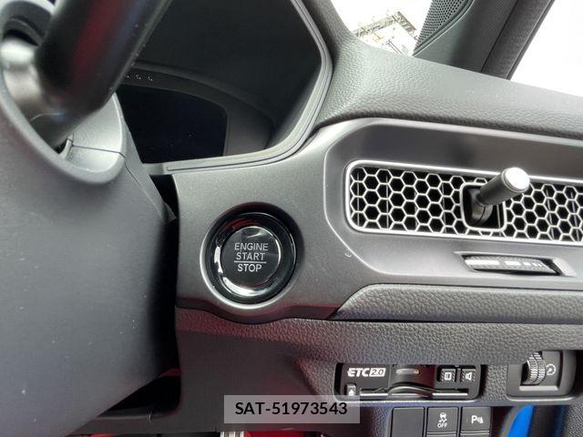 Honda CIVIC 2025-11 6751058-22